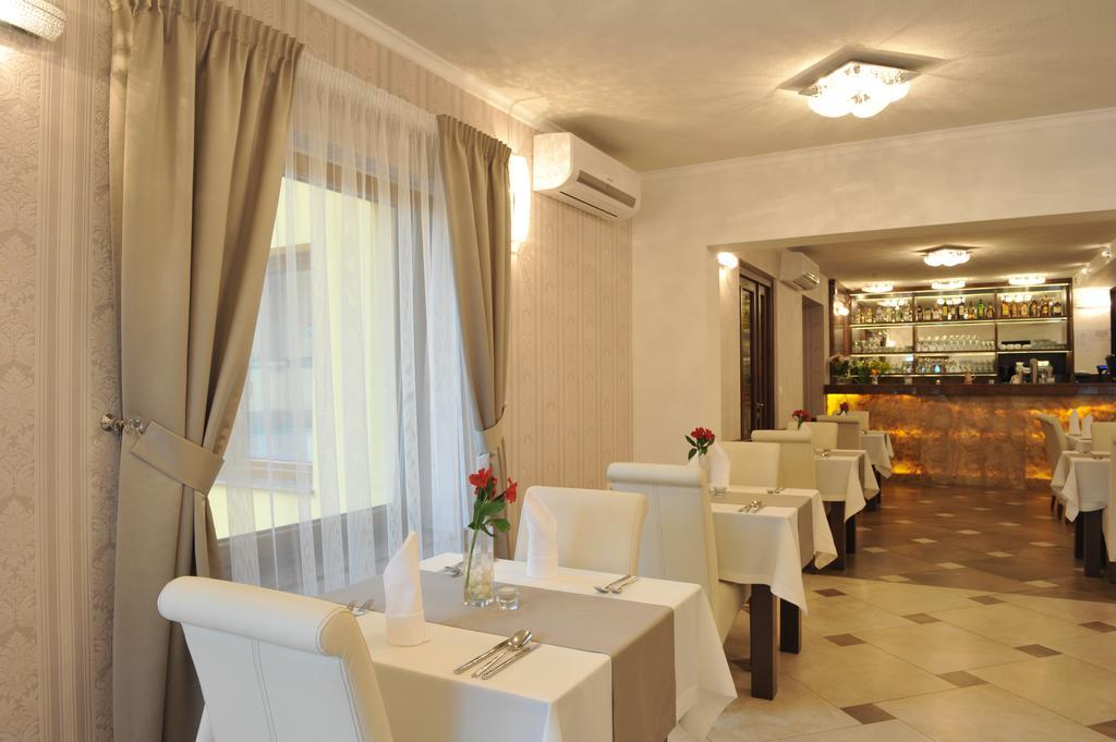 Penzion Anesis - Apartmany Turcianske Teplice Exterior photo
